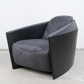 Кресло Titan Armchair, Matt Black Steel натуральная кожа Tinossi Carbon