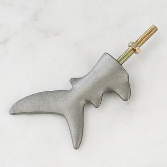 Мебельная ручка Shark Tail Knob