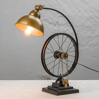 Настольная лампа Velocipede Desk Lamp With Brass Shade
