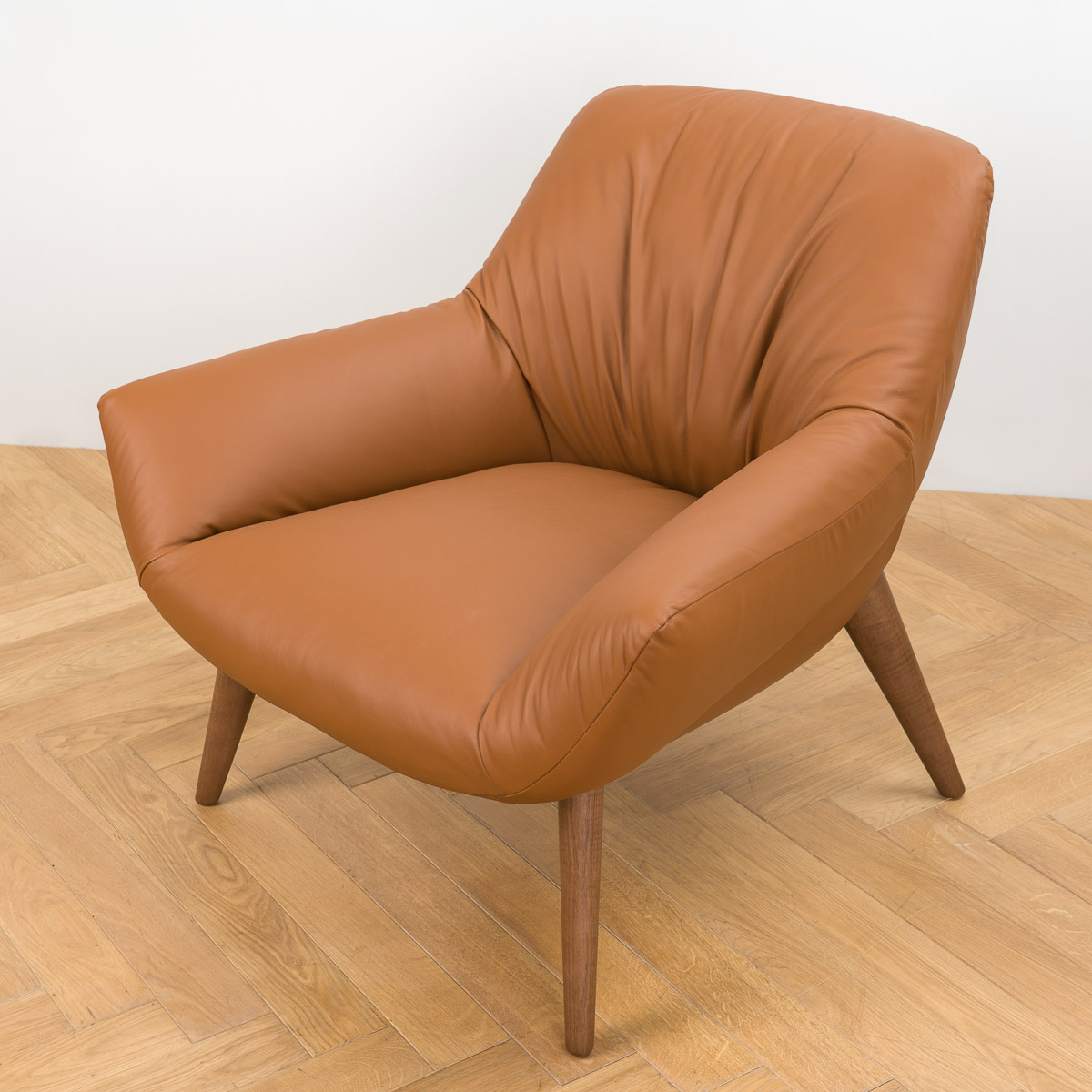 Кресло Belfiore Low Back Armchair, Walnut, Casa International | Home Concept