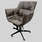 Кресло Center Swivel Armchair On Wheels RM натуральная кожа Antique Master - ракурс 3