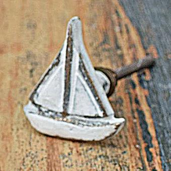 Sailboat Knob White