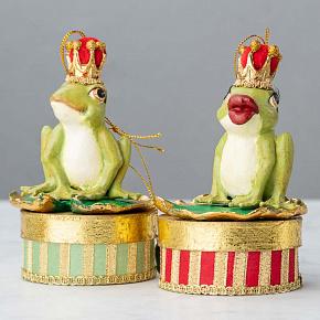 Set Of 2 Frogs Prince On Box 13,5 cm
