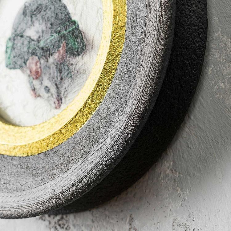 Картина в круглой раме Мышка с зелёным бантом Green Bow Mouse Painting In Round Frame