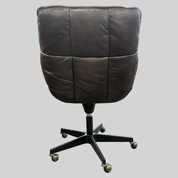 Кресло Center Swivel Armchair On Wheels RM натуральная кожа Antique Master - ракурс 5