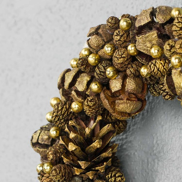 Новогодний золотистый венок с шишками Wreath With Pinecones 20 cm