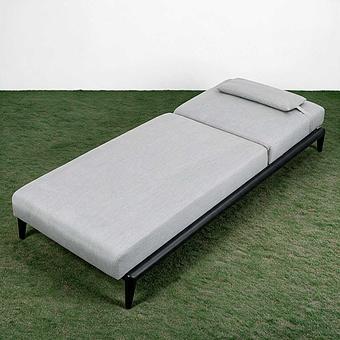 Садовый шезлонг-лежак Dune Lounger, Black акриловая ткань Anthracite Carbon - ракурс 6