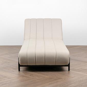 Садовый шезлонг-лежак Luna Lounger, Black акриловая ткань Light Stone - ракурс 2