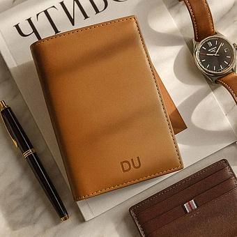 Обложка для паспорта Double Universe Passport Cover - ракурс 5