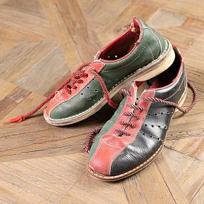 Vintage Bowling Shoes 7