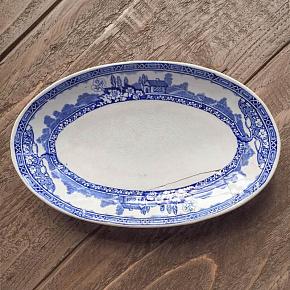 Vintage Plate Blue White Oval 1