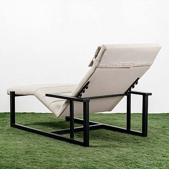 Садовый шезлонг-лежак Roxy Lounger, Black акриловая ткань Light Stone - ракурс 5