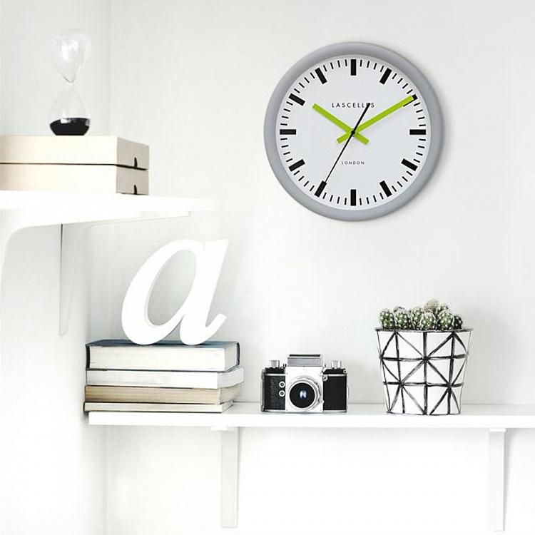 Серые настенные часы Швейцарский вокзал Baton Lime Hands Swiss Station Clock Grey