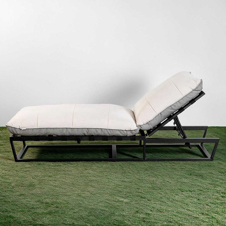 Садовый шезлонг-лежак Reef Lounger, Black акриловая ткань Light Stone - ракурс 3