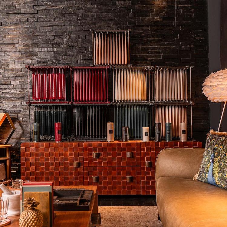 Парафиновая свеча цилиндрическая лакированная Cylindrical Candle Lacquer