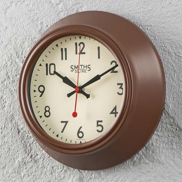 Brown Metal Smiths Dial Wall Clock