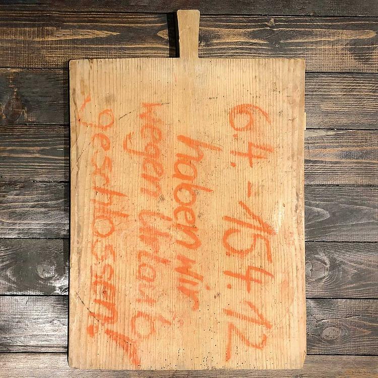 Винтажная хлебная доска с надписями Old Bread Board 2