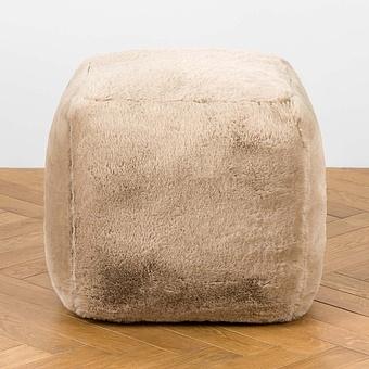 Пуфик Alaska Square Pouf Small искусственный мех Big Bear Pewter - ракурс 2