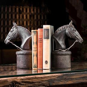 Bookend Horse Heads 1