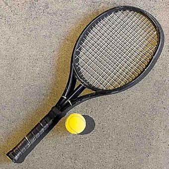 Vintage Tennis Racket And Ball 18