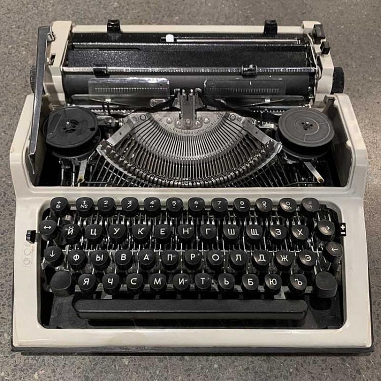 Винтажная печатная машинка Любава Vintage Typewriter Lubava