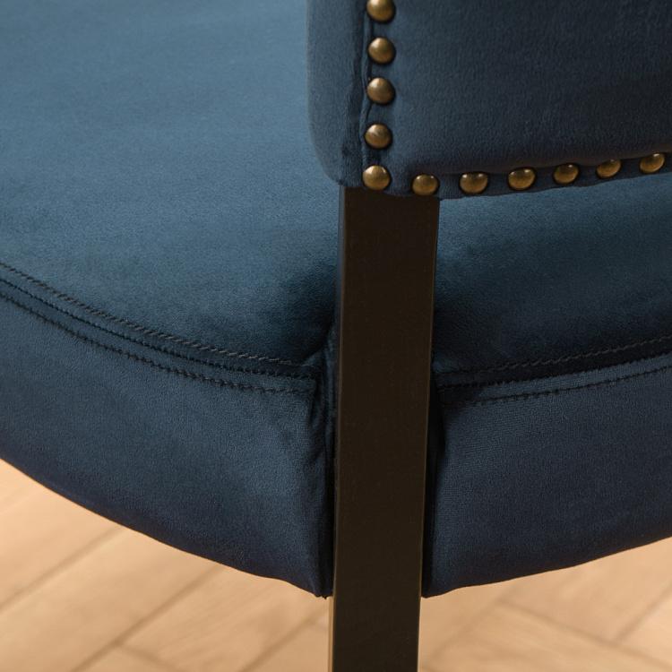 Стул Мами с заклёпками, чёрные ножки Mami Dining Chair With Studs, Oak Black