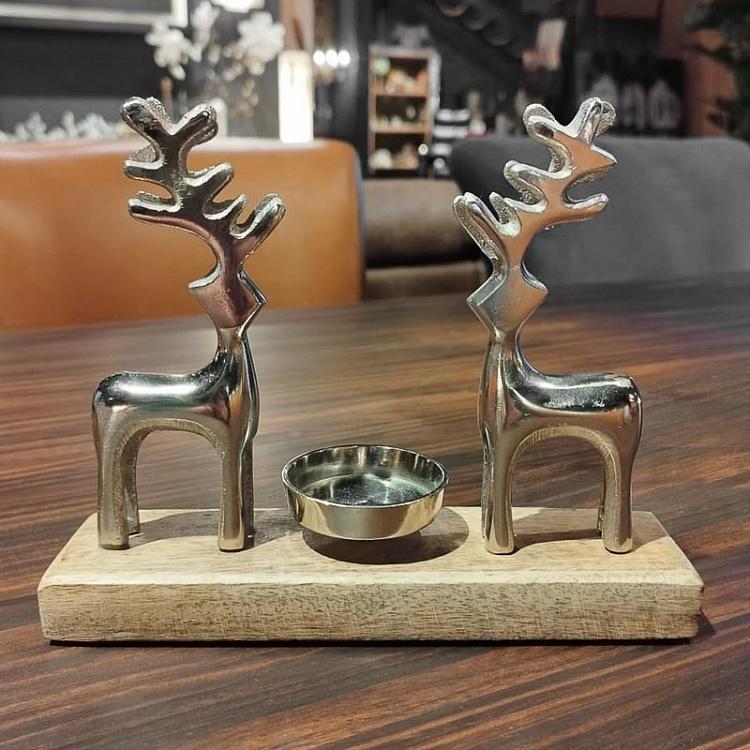Подсвечник с двумя оленями на деревянной подставке дисконт 2 Deer Candle Holder discount