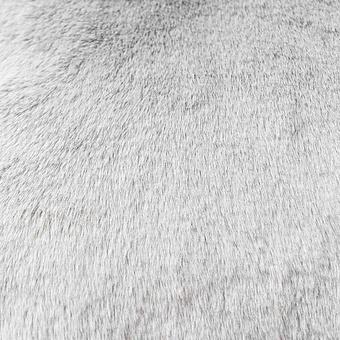 Декоративная подушка Alaska Square Cushion Medium искусственный мех Big Bear Grey - ракурс 4