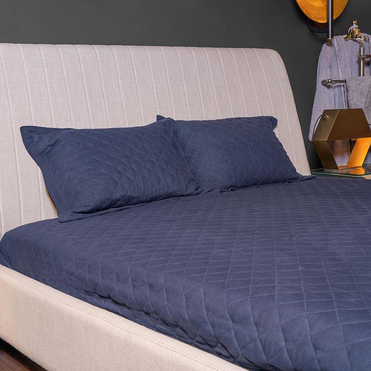 Комплект стеганых наволочек и покрывала синего цвета Хэмптон  Hampton Linen Quilted Bed Cover Set Deep Blue 240x260 cm