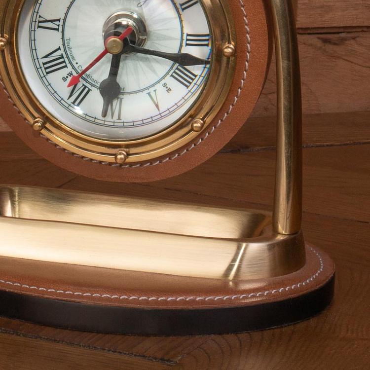 Настольные часы Бейли-наездника из латуни Clock Bailey Equestrian, Brass