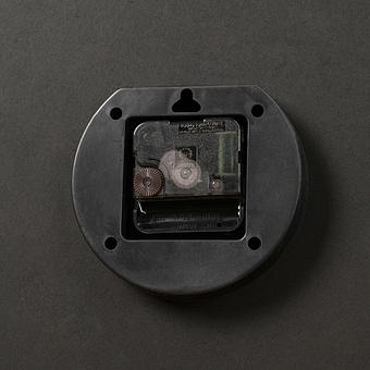 Настенные часы Target Wall Clock