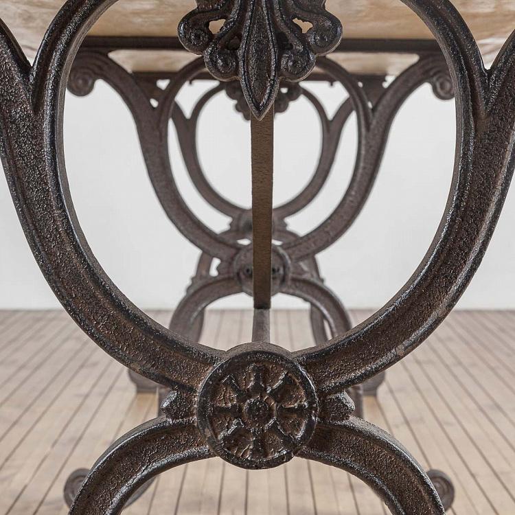 Обеденный стол, три железные ножки Cast Iron Table With 3 Legs