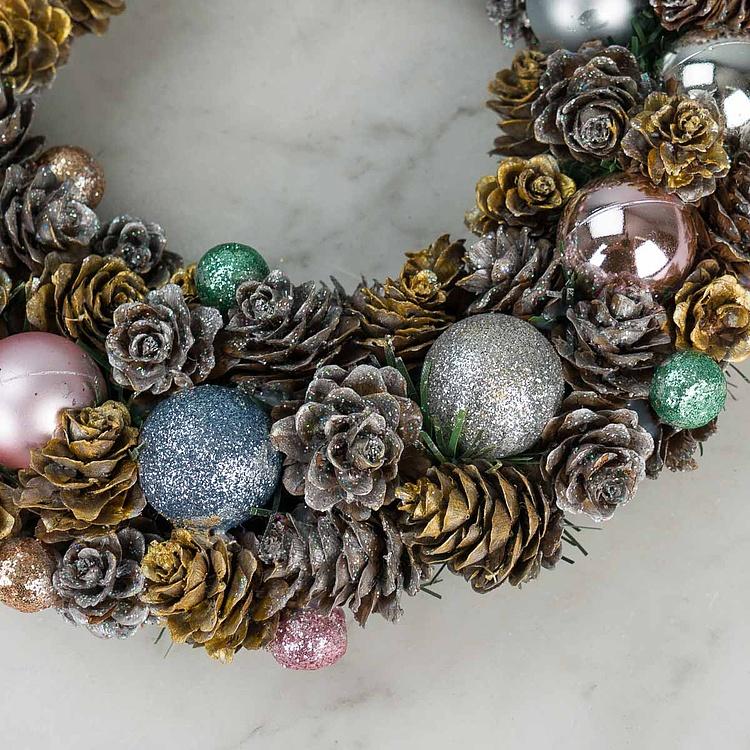 Новогодний венок с шарами в нежных тонах Delicate Tones Wreath With Balls 24 cm