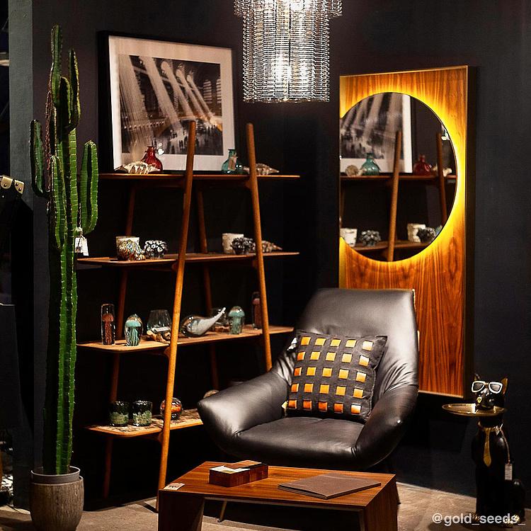 Квадратная подушка из фетра и искусственной кожи Black Felt And Faux Leather Cushion