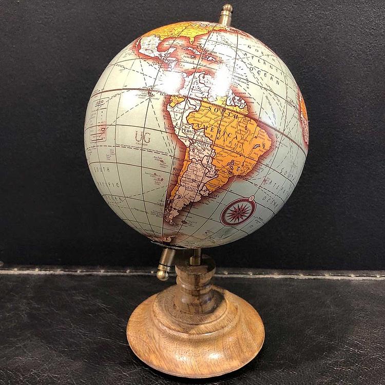 Винтажный зелёный глобус на деревянном основании дисконт3 Vintage Globe Green Gold On Natural Base discount3