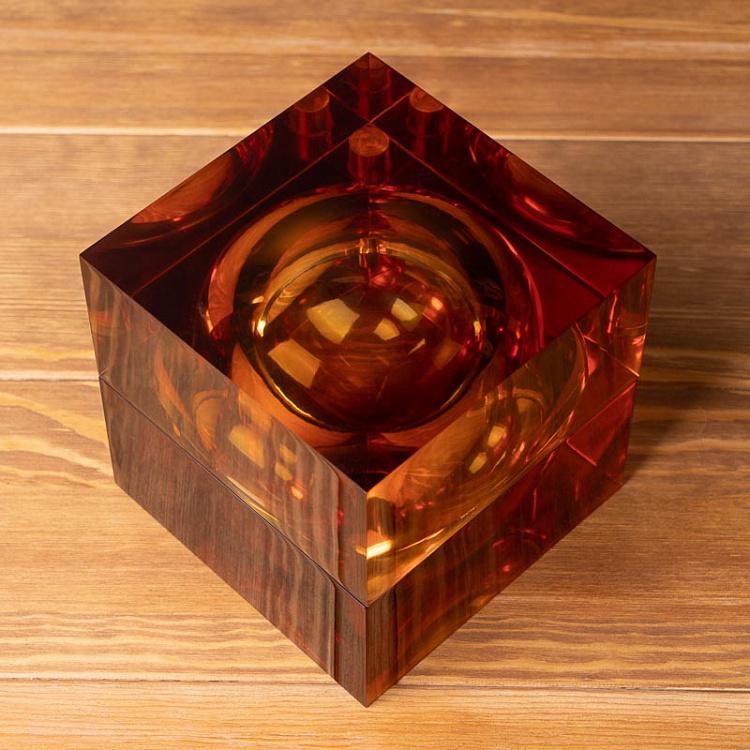 Статуэтка куб со сферой внутри Биглс, S Biggles Cube With Sphere Small