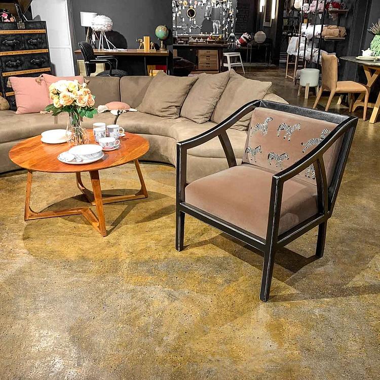 Кресло бархатное Сафари Embroidered Armchair