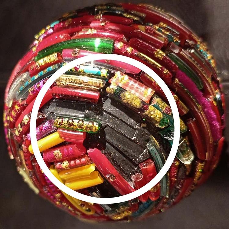 Ёлочная игрушка Разноцветный шар Бухара дисконт Multi-Colored Beads Ball Red 7 cm discount