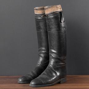 Vintage Black Riding Boots With Shoe Lasts 5