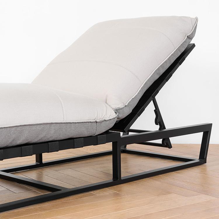 Садовый шезлонг-лежак Reef Lounger, Black акриловая ткань Light Stone - ракурс 8