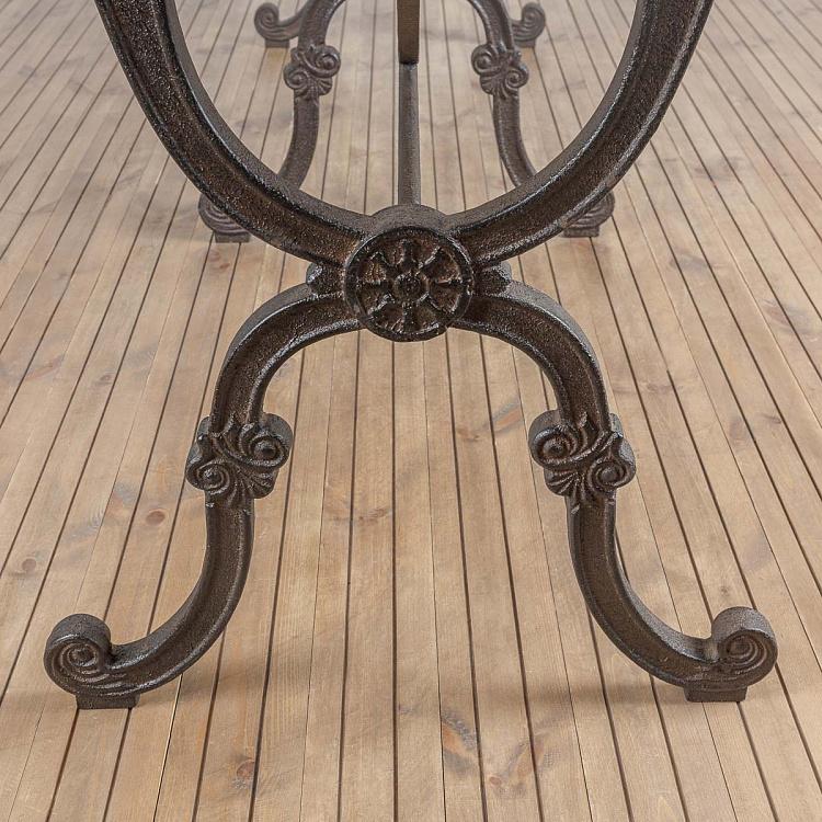 Обеденный стол, три железные ножки Cast Iron Table With 3 Legs