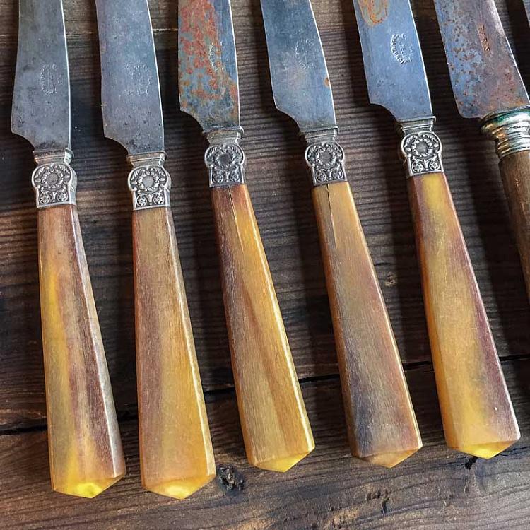 Винтажный набор из тринадцати столовых приборов Vintage Set of 13 Cuttlery Pieces