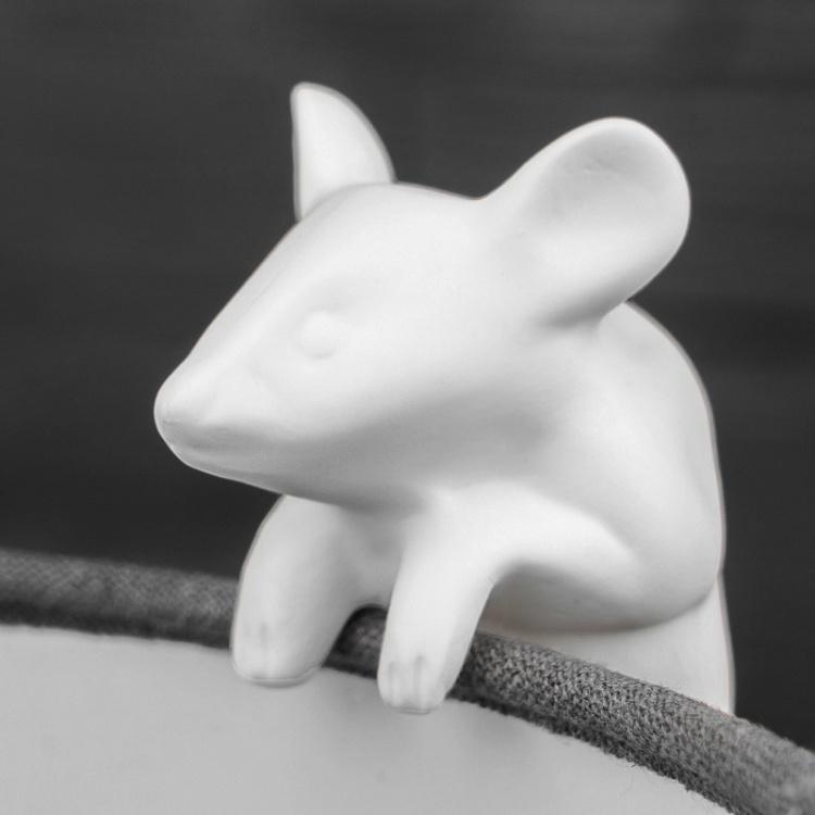 Фарфоровая фигурка Мышь Hanging Porcelain Mouse
