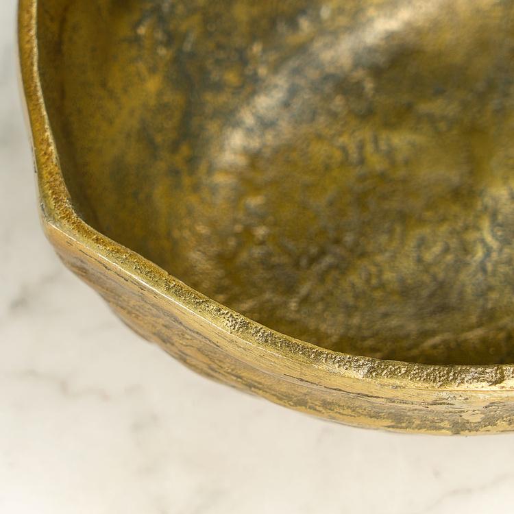 Шкатулка Белка и орех Nut Box With Squirrel