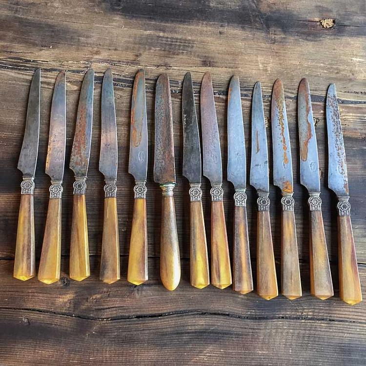 Винтажный набор из тринадцати столовых приборов Vintage Set of 13 Cuttlery Pieces