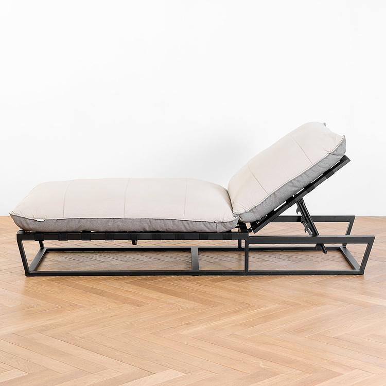 Садовый шезлонг-лежак Reef Lounger, Black акриловая ткань Light Stone - ракурс 4