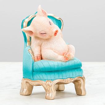 Статуэтка Pig On Armchair - ракурс 3