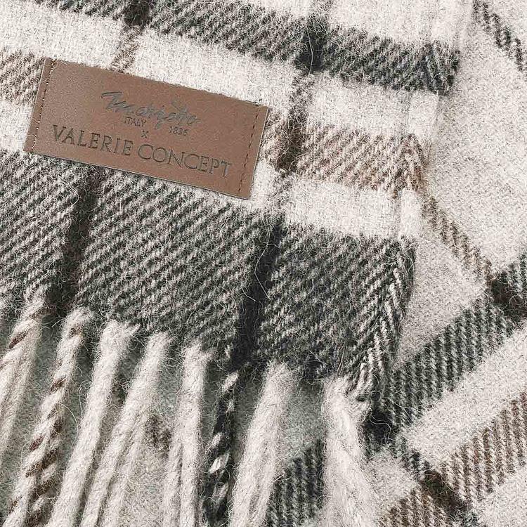 Чёрно-серый шерстяной плед Анды, 150x200 см Andes Plaid Grey Black 150x200 cm