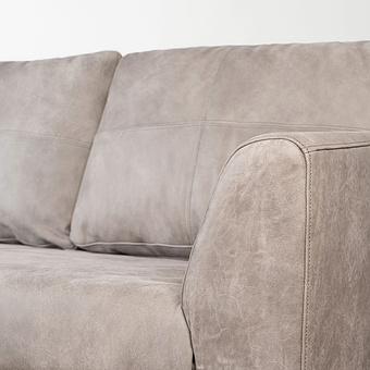 Трёхместный диван Patrick 3 Seater, Oak Sandwashed натуральная кожа Pale Grey - ракурс 8