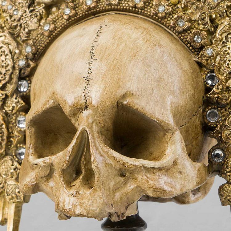 Статуэтка Череп в золотистом кокошнике Skull In Kokoshnik